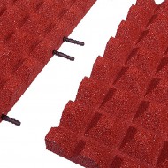 Červená gumová krajová dopadová dlaždice (V45/R28) FLOMA - délka 50 cm, šířka 25 cm a výšk - zvětšit obrázek