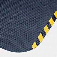 erno-lut protinavov protiskluzov roho - dlka 61 cm, ka 84 cm, vka 2,2 cm